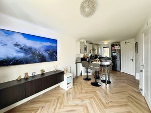 Photo 15- click for photo gallery